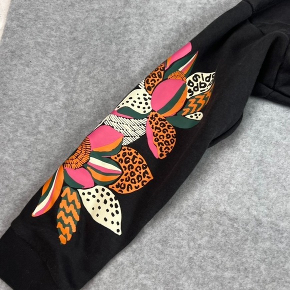 Adidas X Farm Rio Cropped Logo Sweatshirt Floral Print Black Pink Size SMALL - Picture 6 of 12